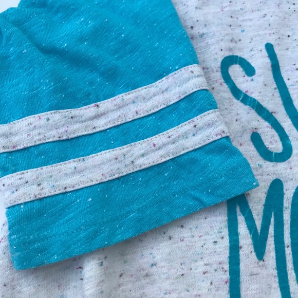 Superdry T-Shirt - Picture 4 of 6